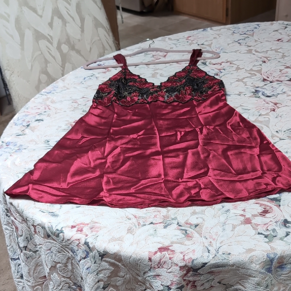 Intima Bella Donna Negligee